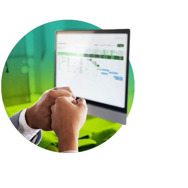 Fistbump Kunde und Freelancer vor Gantt-Diagramm
